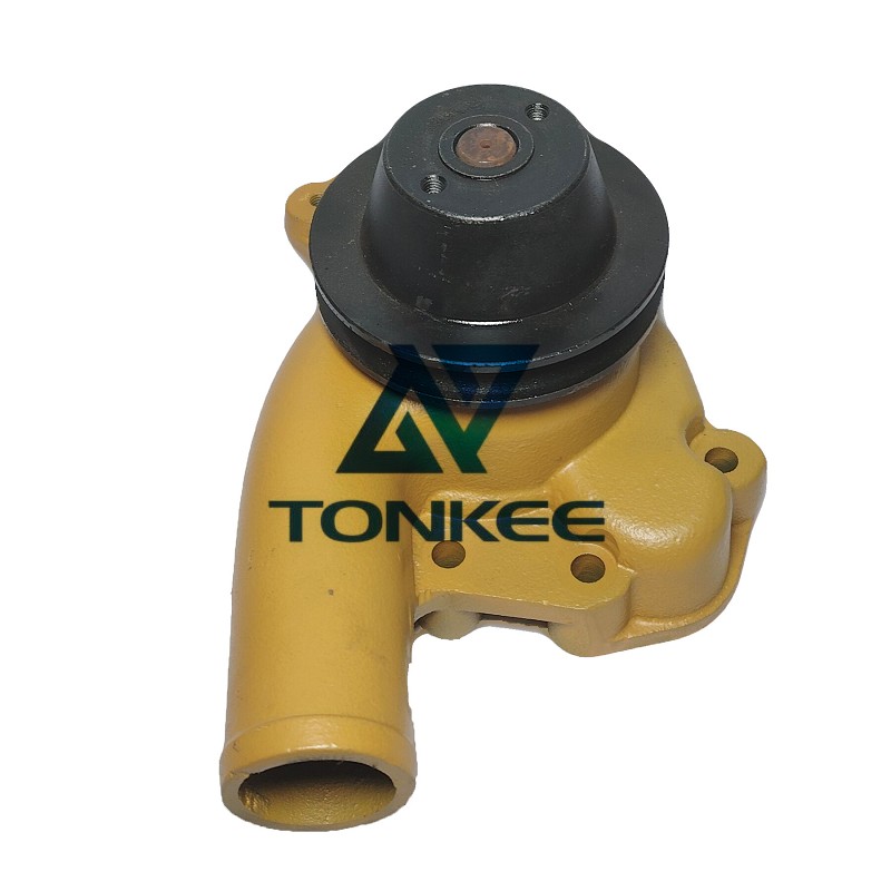 Applicable to the engine water pump of Komatsu PC200-3 excavator and the engine water pump of Komatsu S6D105 is sold in wholesale
