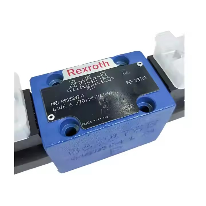 4WE6J70 HG24N9K4 4WE6E70 HG24N9K4 Hydraulic Solenoid Directional Valve 4WE6J7X HG24N9K4 V R901089241 is for sale