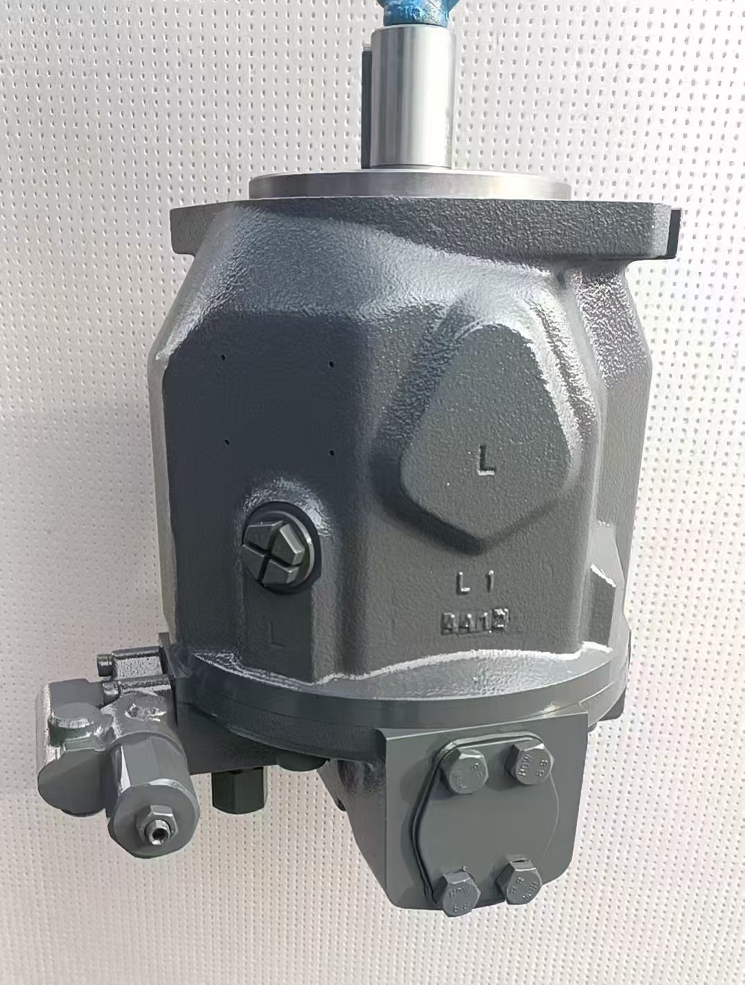 oem A10VO71DFLR/31R-VSC12N00 Hydraulic Piston Pump High-Quality Replacement | Partsdic®