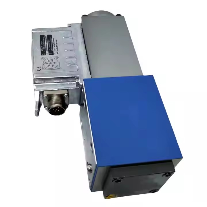 4WRPEH10 Rexroth Proportional Control Valve R0811404803 4WRPEH10C4B100L-2X G24K0 A1M Hydraulic Directional Valve is on sale