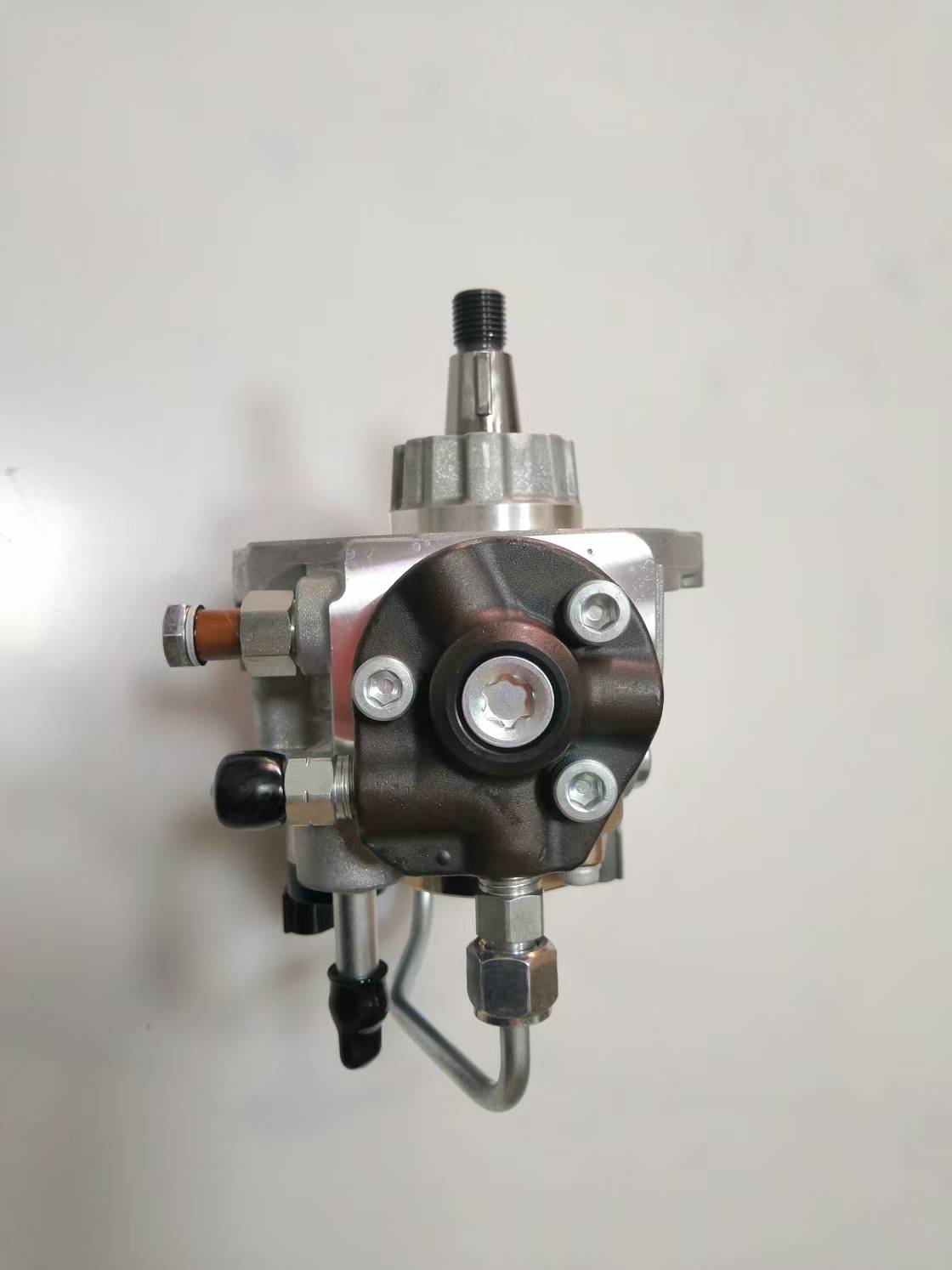 shop 8-97381555-4 Fuel Injection Pump for Sale Compatible with 4JJ1 Diesel Engine | Partsdic®
