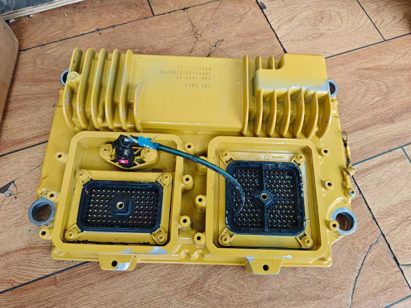 High-Quality C13 Engine Controller ECU 544-1832 for Sale Your Reliable Choice | Partsdic®